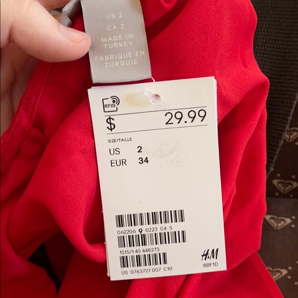 blouse - Picture 2 of 2